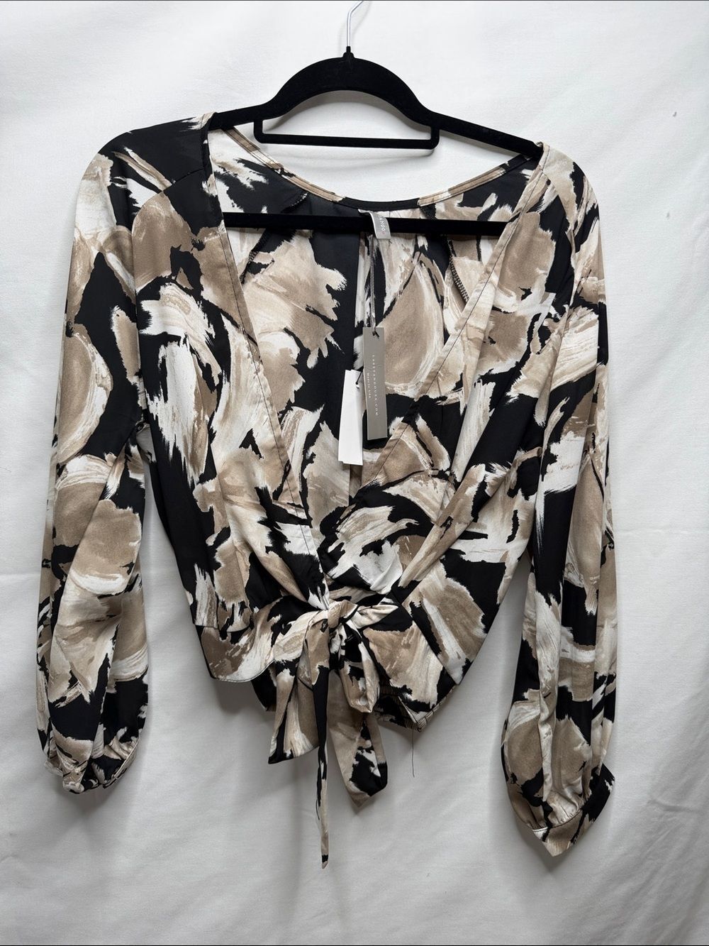 Last Tango Brushstroke Tie-Front Blouse in Black and Taupe